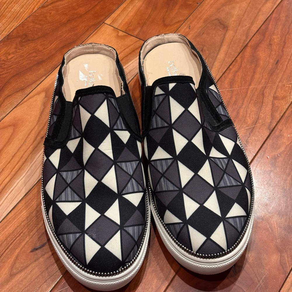 Botkier Hayden Open Back Sneaker Mule Blue/White Geo Size 10